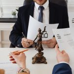 Simple Strategies for Dealing with Unsolicited Legal Advice