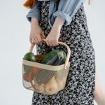 The Benefits of Shopping on a Full Stomach